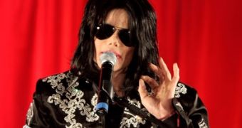 Michael Jackson 911 Tape Is Fake
