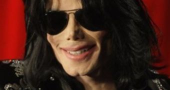 Michael Jackson’s doctor stopped CPR on the singer to hide Propofol from ambulance workers, it’s been claimed