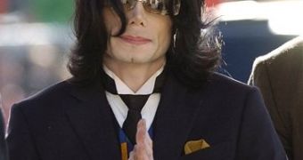 Michael Jackson wants BBC to apologize for comparing him with IRA terrorists
