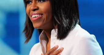 Michelle Obama Confronts LGBT Heckler at Fundraising Event – Video