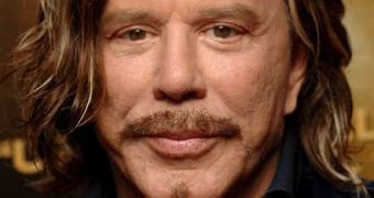 Mickey Rourke Still Sees Games and Movies as Separate Entities