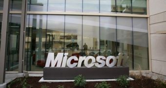 Microsoft still invests heavily into its Internet division