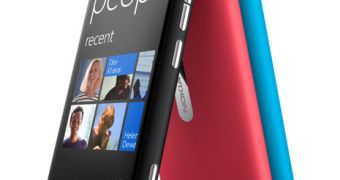 Windows Phone-based Nokia Lumia 800