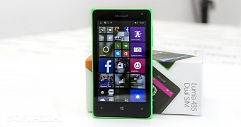 Microsoft Lumia 435 front view