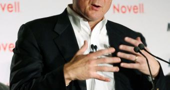 2006 Microsoft CEO Steve Ballmer discusses plans for collaboration on new solutions to make Novell and Microsoft products work better together