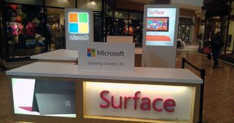 Microsoft's holiday stores get ready for the Surface tablet