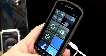 Kyocera's Windows Phone device at MWC