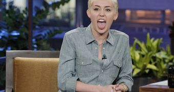 Miley Cyrus thinks Justin Bieber should party at home