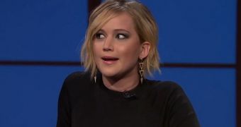 Jennifer Lawrence talks about how drunk she got at the Oscars 2014