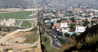 About one million Californians crossed the border into Mexico to receive health care services in 2001