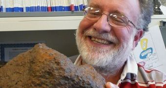 Dr. Randy Korotev at Washington University with the Conception Junction meteorite.