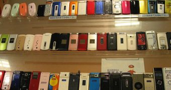 Sales of mobile phones went down during the final quarter of last year