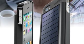 Mobius Solar Panel Rechargeable Battery Case for iPhone 4 Now Available
