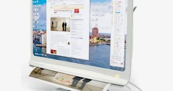 Monitor-Printer Hybrid Is Thin but Still Stores Paper