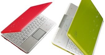 The new Limited Edition Eee PCs, offered in red and green
