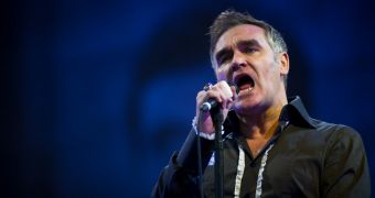 Morrissey says he despises meat eaters so much he walks away whenever he meets one