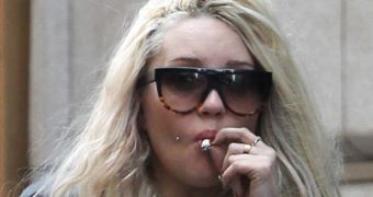 Amanda Bynes' erratic behavior is now being attributed to drugs by her mother