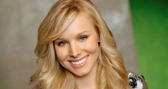 Kristen Bell wants to free pregnant pigs from their gestation crates