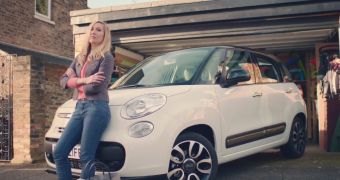 Fiat is promoting their new 500L with a creative musical commercial