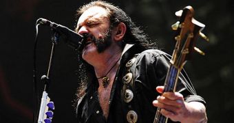 Lemmy from Motorhead is said to be on the road to recovery after last year's health scares