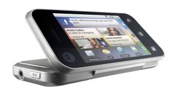 Motorola BACKFLIP is expected to arrive on March 7 at AT&T, priced at $324 unlocked