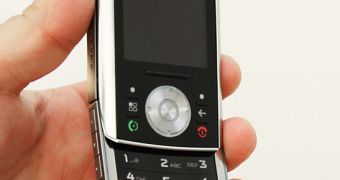 Z10, one of the new phones from Motorola's 2008 line-up