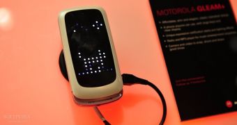 Motorola GLEAM+ Arrives in the UK via Tesco Mobile