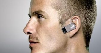 Motorola MOTOPURE H12 Headset Worn by David Beckham