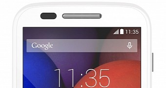 Motorola Moto E (front)
