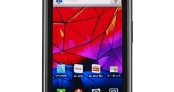 Motorola RAZR Officially Introduced in Japan