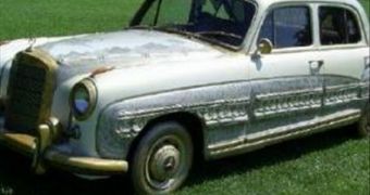 Muhammad Ali's Gold-Covered, Jewel-Adorned Mercedes to Go Up for Auction