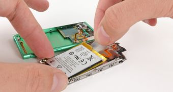 iFixit iPod nano 7th-generation teardown