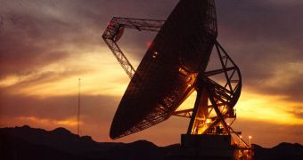 This is the 70-meter DSN antenna at Goldstone, California