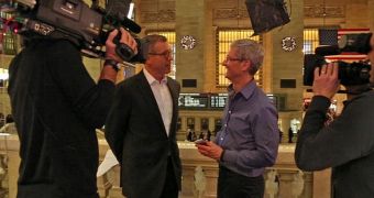 Brian Williams and Tim Cook