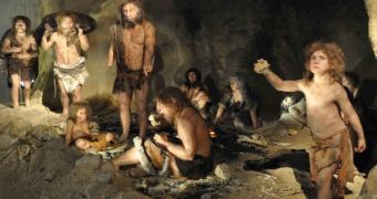 Neanderthals used to recycle old tools, researchers say