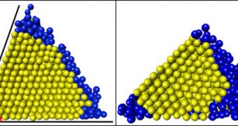 Computer-simulated molecules crystallize faster in the more comfy 70-degree groove (left) than the cramped 45-degree wedge (right)