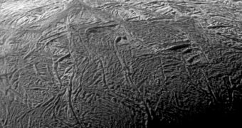 This is one of the new images of the Saturnine moon Enceladus collected by the Cassini spacecraft