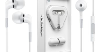 The new Apple In-Ear Headphones with Remote and Mic (boxed)