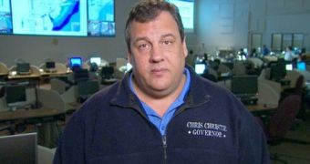 New Jersey Gov. Chris Christie Praises Obama on Fox News – Video