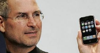 Steve Jobs takes its iPhone to court