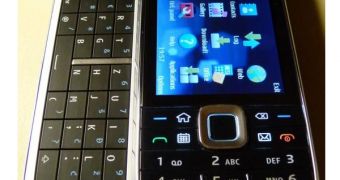 Nokia E75 photos leaked