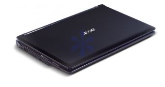 Photo of an alleged new Aspire One netbook