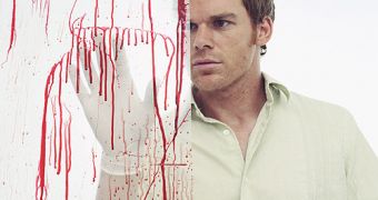 Season 5 finale of “Dexter” will surprise fans, not disappoint, show boss promises
