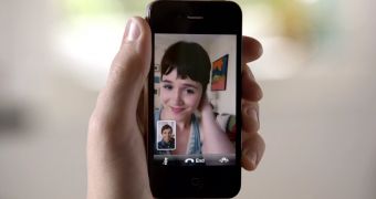Screen capture from one of Apple's latest iPhone 4 ads - "Haircut"