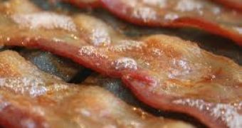 iPhone application wakes you up to the smell of bacon