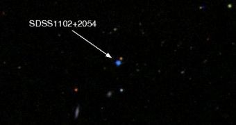 A photo of the oxygen-rich white dwarf named SDSS 1102+2054