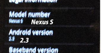 Nexus S with Android 2.3 Poses for the Camera