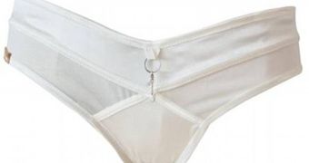 New Christmas offer from Nichole de Carle at Selfridges: knickers with real diamond