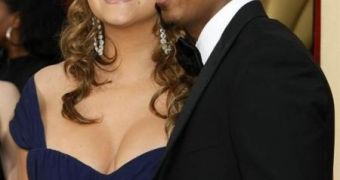 Nick Cannon finally confirms he and Mariah Carey are expecting twins