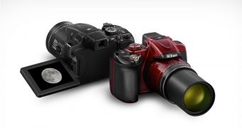 Nikon COOLPIX P600 Red & Black Camera